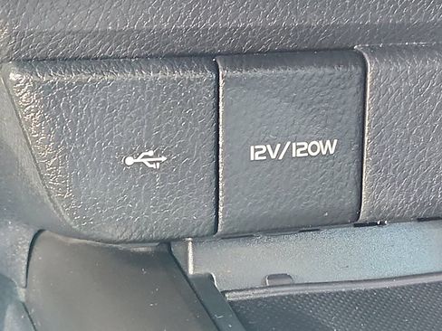 Used 2024 Toyota Camry SE AWD/4WD image 24