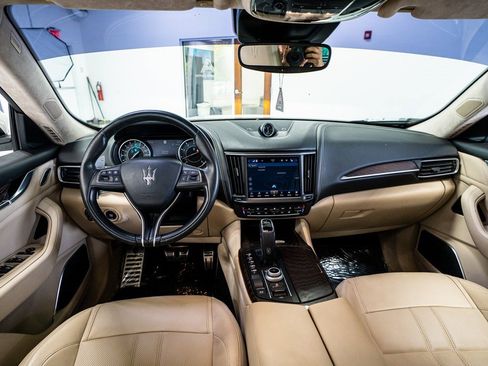 Used 2022 Maserati Levante Modena image 57
