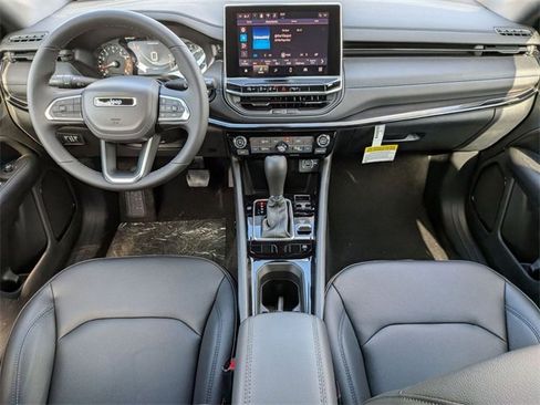 New 2026 Jeep Compass Limited image 27