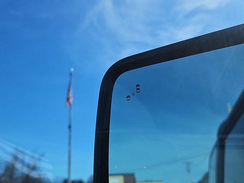 Used 2023 Ford Bronco Wildtrak image 22