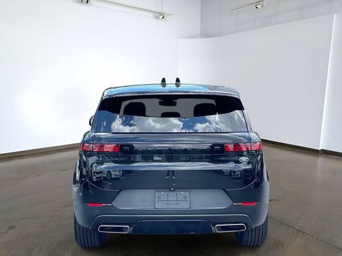 Used 2023 Land Rover Range Rover Sport SE AWD/4WD image 5