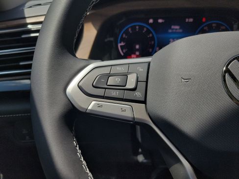New 2026 Volkswagen Atlas SE FWD image 26