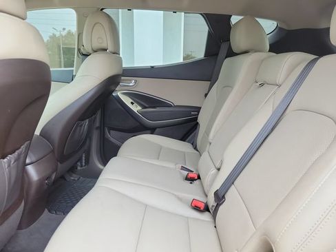 Used 2017 Hyundai Santa Fe Sport FWD image 30