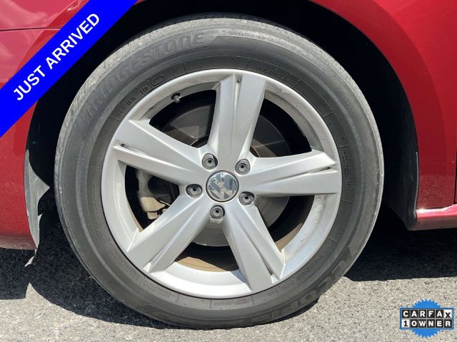 Used 2015 Volkswagen Passat 1.8T FWD image 9