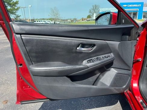 Used 2024 Nissan Sentra SV w/ Trunk Package image 17