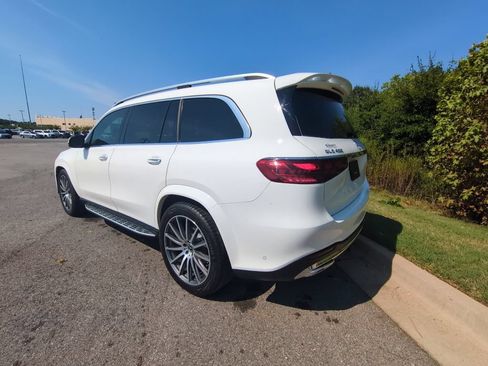 Used 2026 Mercedes-Benz GLS 450 4MATIC image 5