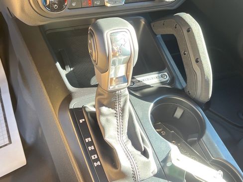 New 2025 Ford Bronco Badlands w/ Sasquatch Package image 14