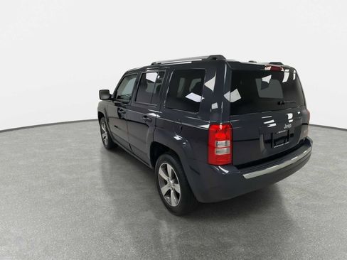 Used 2016 Jeep Patriot High Altitude FWD image 3