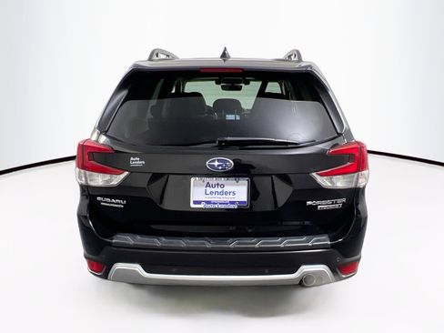 Used 2020 Subaru Forester Touring image 6