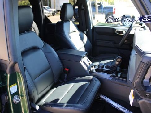 New 2025 Ford Bronco Outer Banks image 7