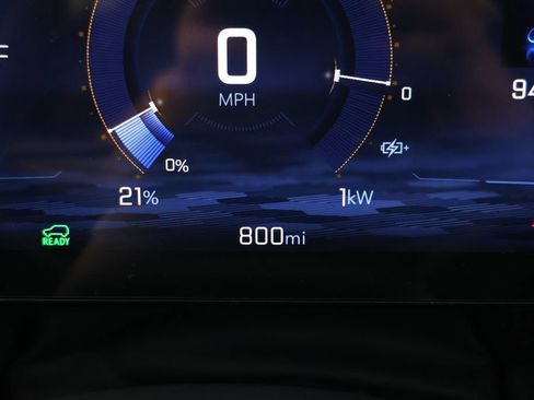 Used 2024 Chevrolet Blazer EV LT image 13