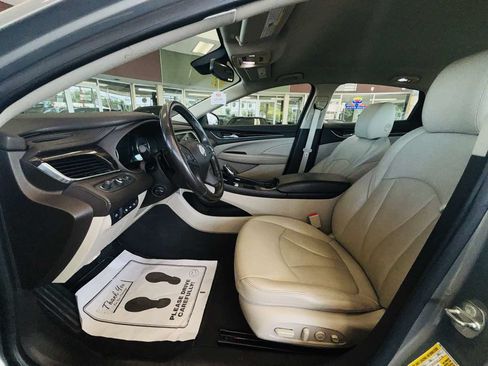 Used 2017 Buick LaCrosse Premium AWD/4WD image 29