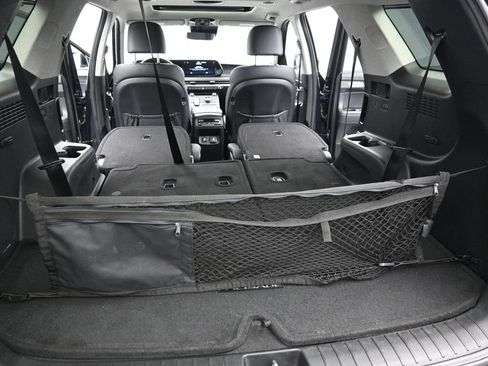 Used 2023 Hyundai Palisade Limited w/ Cargo Package image 24