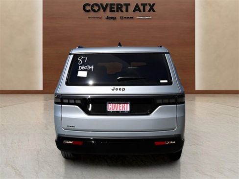 New 2026 Jeep Grand Wagoneer L Limited image 4