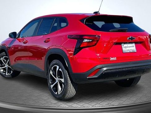 New 2026 Chevrolet Trax RS image 3
