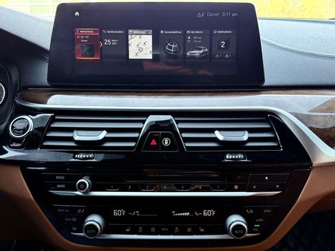 Used 2018 BMW M550i xDrive w/ Driving Assistance Package image 30