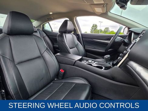 Used 2023 Nissan Maxima SV w/ Floor Mat Group image 14