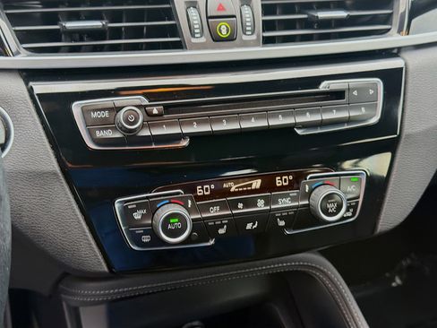 Used 2019 BMW X1 sDrive28i FWD image 12