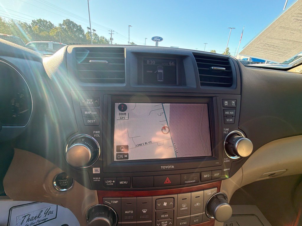 Used 2010 Toyota Highlander Limited w/ Extra Value Pkg 8 FWD image 20