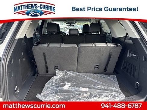 New 2026 Ford Explorer Active w/ Active Comfort Package image 14