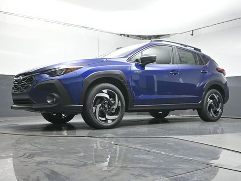New 2026 Subaru Crosstrek 2.5i Limited w/ Crosstrek Mirror Package AWD/4WD image 32