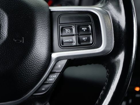 Used 2022 RAM 2500 Laramie AWD/4WD image 25