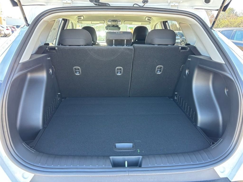 Used 2026 Hyundai Kona SEL Sport FWD image 14