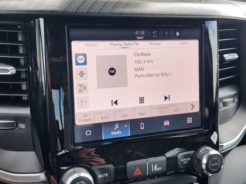 New 2026 RAM 1500 Express AWD/4WD image 16