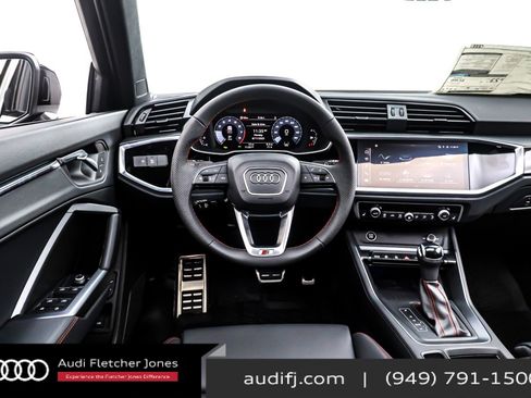 New 2025 Audi Q3 2.0T Premium Plus image 4