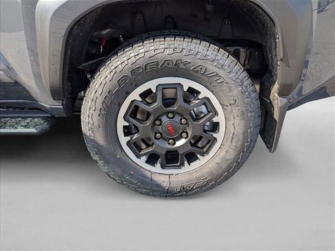 New 2026 Toyota 4Runner TRD Off-Road Premium AWD/4WD image 10