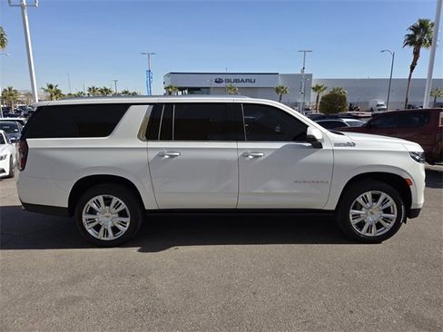 Used 2024 Chevrolet Suburban High Country w/ Premium Package 2 image 7