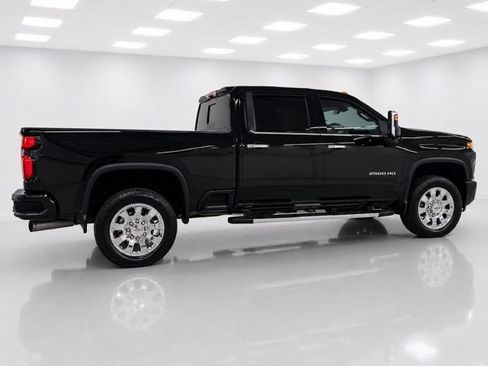 Used 2021 Chevrolet Silverado 3500 High Country w/ Z71 Off-Road Package AWD/4WD image 8