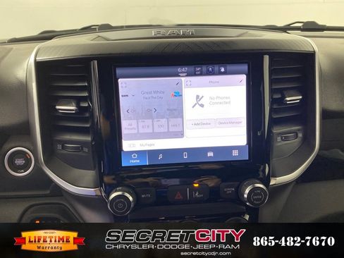 New 2026 RAM 1500 Express AWD/4WD image 21