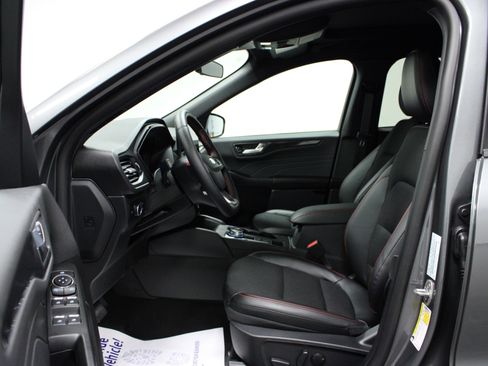 New 2026 Ford Escape ST-Line w/ Tech Pack #1 image 12