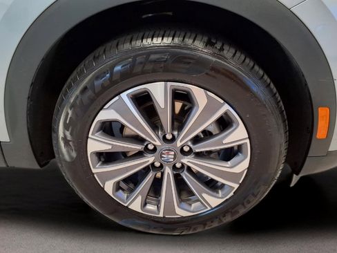 Used 2024 Buick Envision Preferred AWD/4WD image 8
