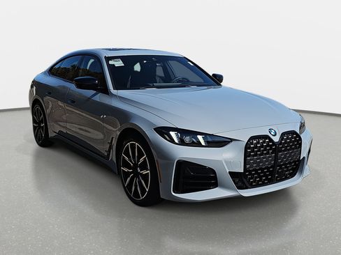 New 2026 BMW 430i w/ M Sport Package image 3