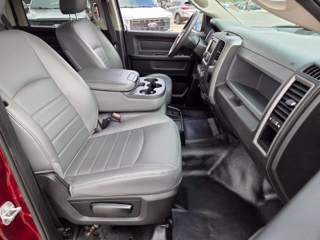 Used 2018 RAM 1500 Tradesman w/ Chrome Appearance Group AWD/4WD image 15