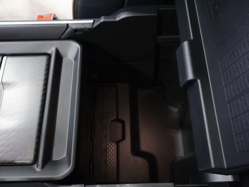 Used 2025 RAM 1500 Tungsten image 34