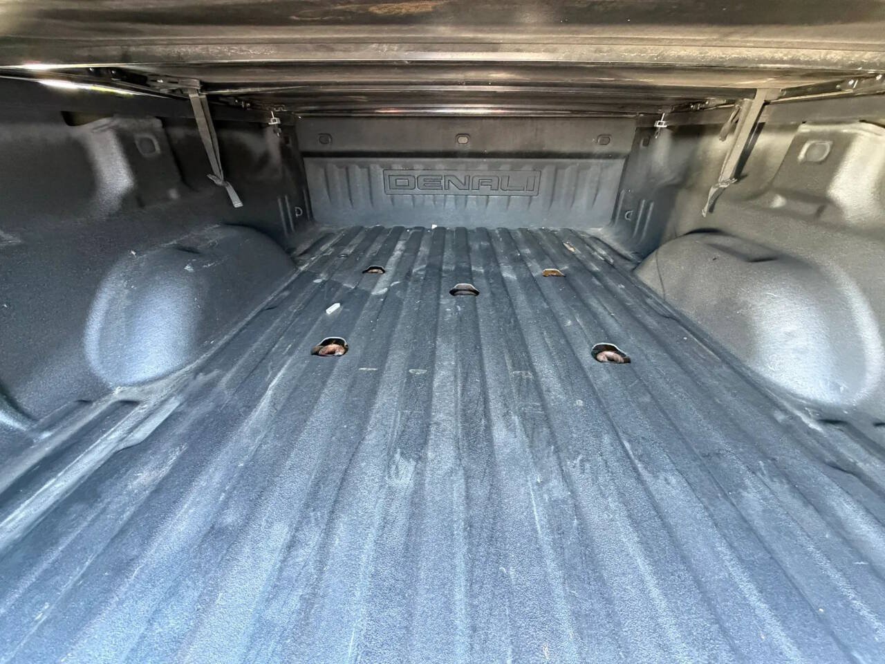 Used 2019 GMC Sierra 2500 Denali AWD/4WD image 18