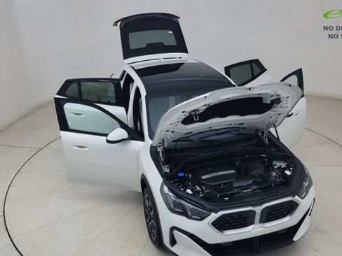 Used 2026 BMW X2 xDrive28i AWD/4WD image 80