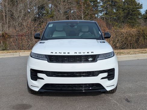 New 2026 Land Rover Range Rover Sport Dynamic SE image 2