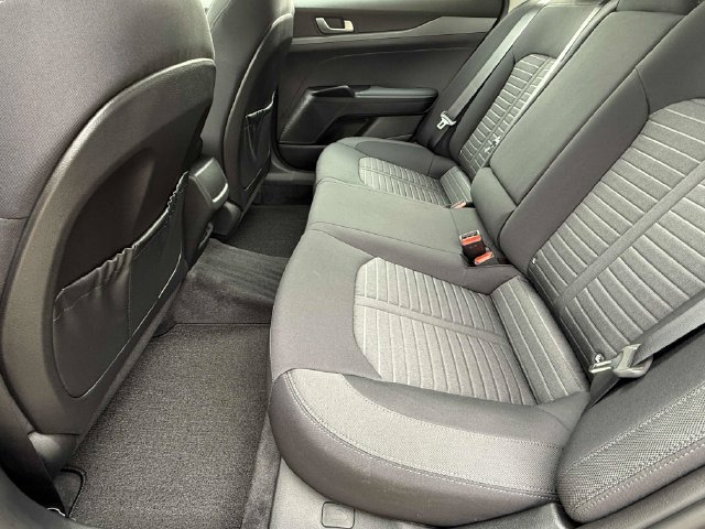 New 2026 Kia K5 LXS FWD image 23