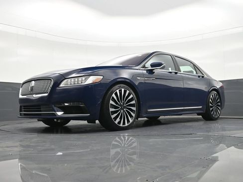 Used 2017 Lincoln Continental Black Label w/ Rear-seat Package image 25