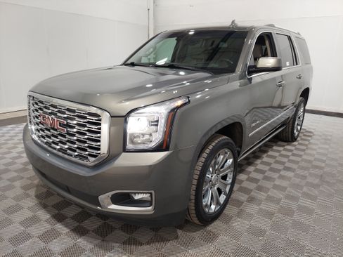 Used 2018 GMC Yukon Denali AWD/4WD image 1
