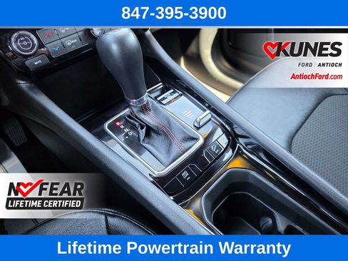 Used 2025 Jeep Compass Trailhawk AWD/4WD image 31