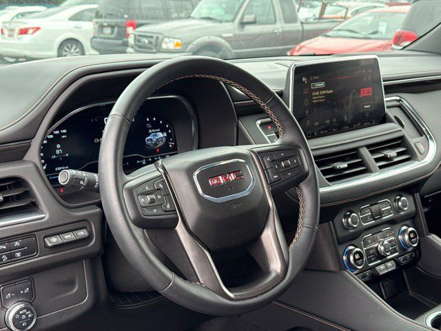 Used 2024 GMC Yukon XL AT4 w/ AT4 Premium Package AWD/4WD image 15