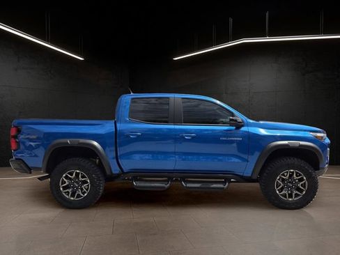 Used 2024 Chevrolet Colorado ZR2 w/ Safety Package AWD/4WD image 8