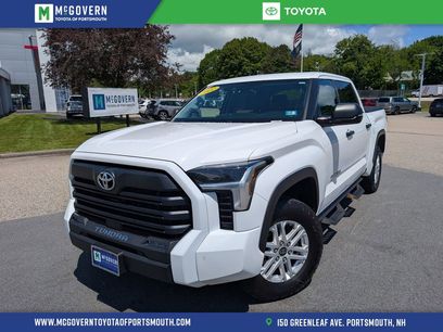 Used 2022 Toyota Tundra SR5 w/ SR5 Convenience Package