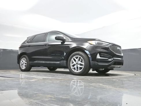 Used 2024 Ford Edge SEL AWD/4WD image 46