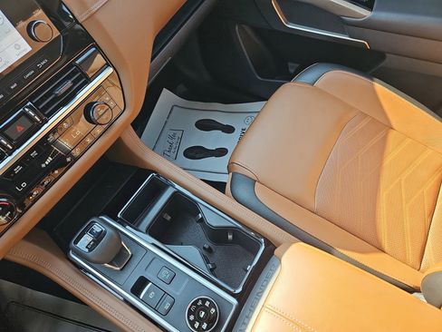 Used 2023 Nissan Pathfinder Platinum AWD/4WD image 52